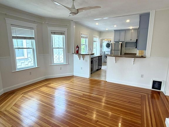 3rd image of 9 Ashland St #2