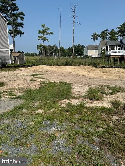 1st image of 5 Cove View Rd