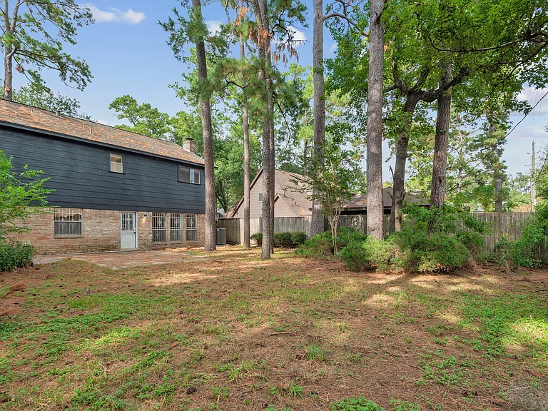 5715 Pinewood Springs Dr — Photo 6