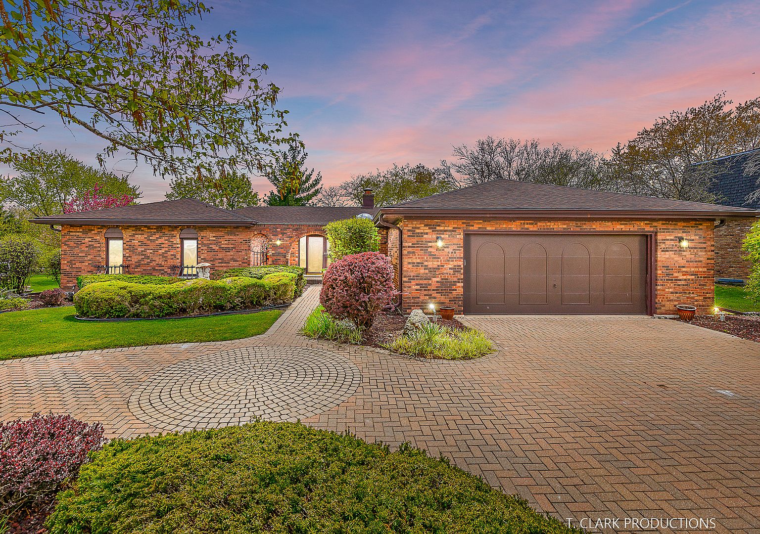 19W059 Avenue Chateaux N, Oak Brook, IL 60523 Zillow