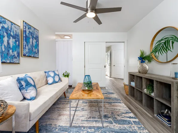 75-169 Kalani St APT 103B, Kailua Kona, HI 96740