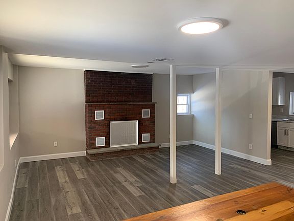 5th image of 7 South St