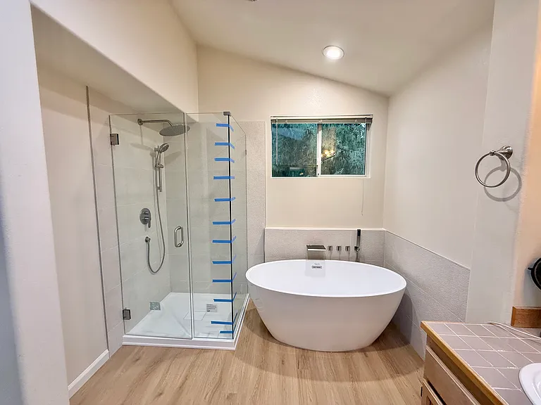 25319 SE 36th Ct — Photo 9