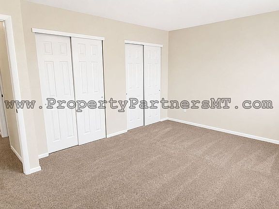 5th image of 107 7th St
