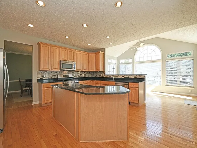 5939 Firm Stance Dr — Photo 6
