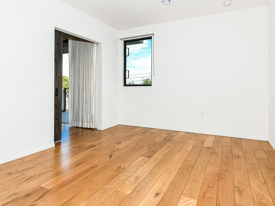 1st image of 4044 Redwood Ave APT 203