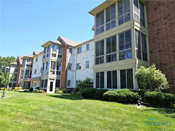 4720 Glendale Ave APT 208, Toledo, OH 43614