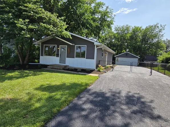 810 N Cedar Rd, New Lenox, IL 60451