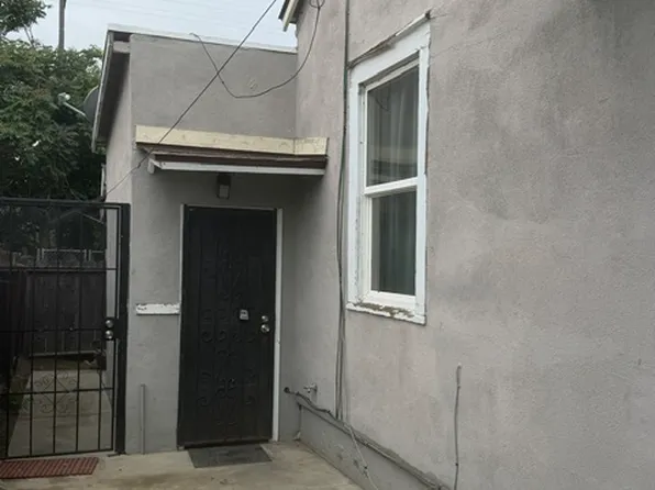 909 4th St, Modesto, CA 95351
