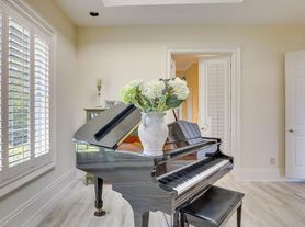 1730 Caribbean Dr, Sarasota, FL