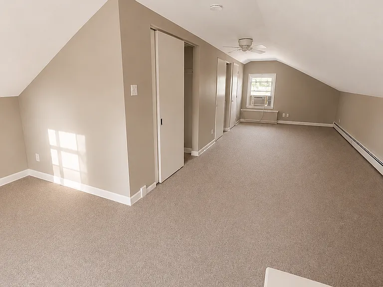 558 Eagle St #2 — Photo 12