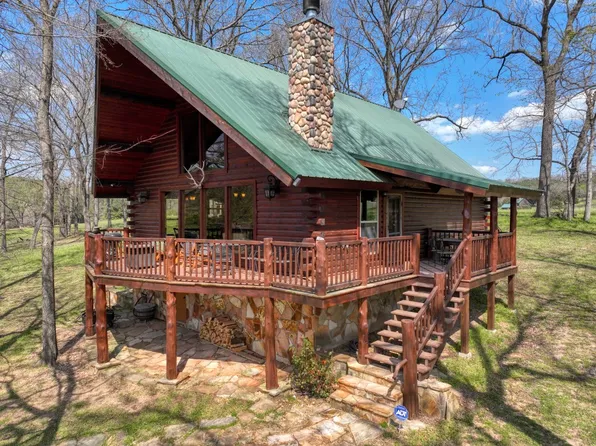 519 Terra Vis, Berryville, AR 72616