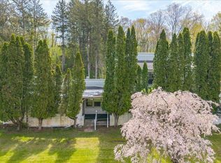 1136 River Rd, Selkirk, NY 12158