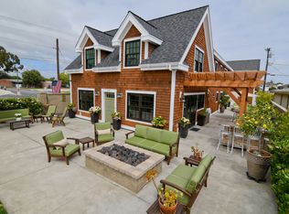 546 Santa Ana Ave, Newport Beach, CA 92663