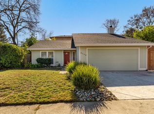 8564 Cloudcroft Way, Orangevale, CA 95662