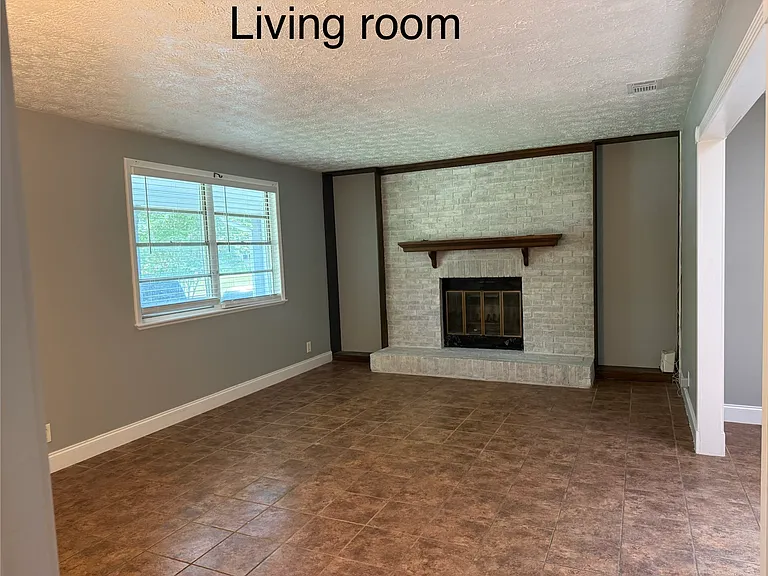 5044 Oakside Dr — Photo 5