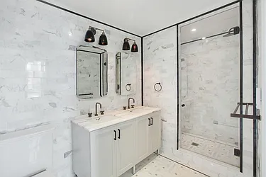 Rented by Level Group