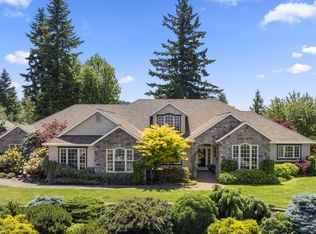 18050 S Ridge Runner Rd, Oregon City, OR 97045