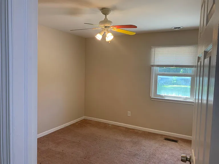 1096 Truwood Dr — Photo 11