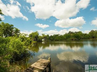 102 Copperfield Dr N, Savannah, GA 31410