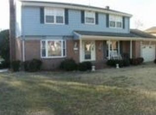 1233 Davis Ave, Chesapeake, VA 23325