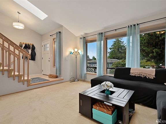 5th image of 15617 E Shore Dr