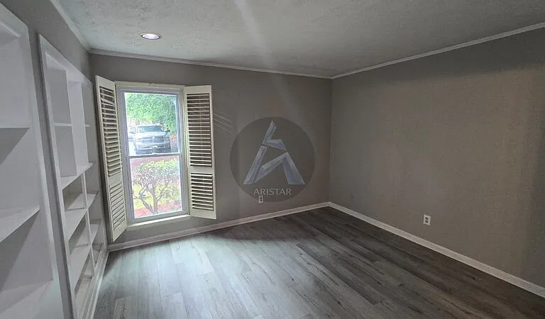 2646 Briarwood Dr SE — Photo 24