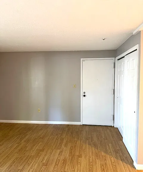 4 Post Oak Ln #14 — Photo 6