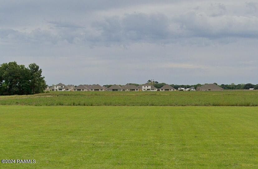 2nd image of L-3 Soop Rd