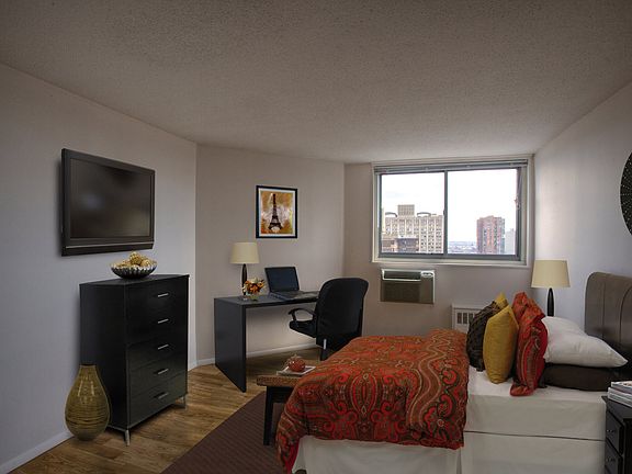 4th image of 520 2nd Ave APT 12C