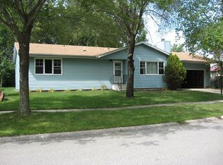 3133 Tulip Ln, Waterloo, IA 50701