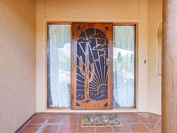 5th image of 3703 E Maya Ct