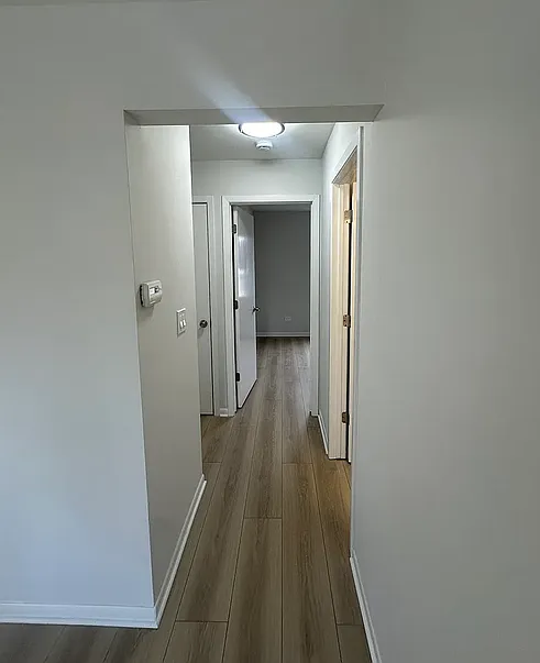 2 bed, 1050 sqft, $1,690 — Photo 4