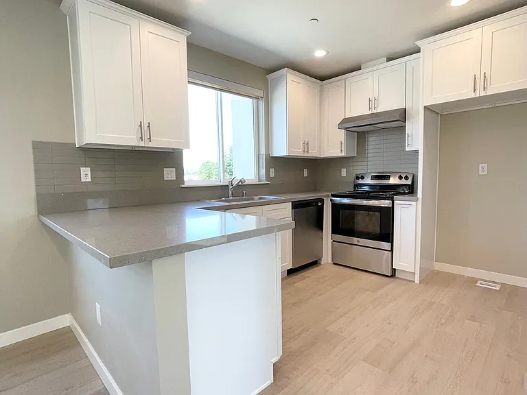 4251 E Live Oak Ave #12 — Photo 12