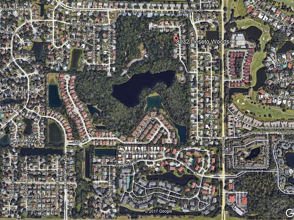3rd image of 8032 Desoto Woods Dr