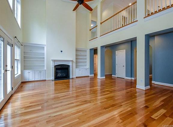 5th image of 7924 Glen Abbey Cir