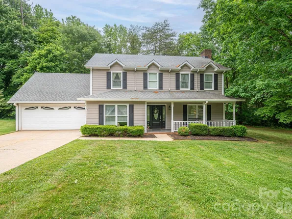1657 Stallion Way, Gastonia, NC 28056