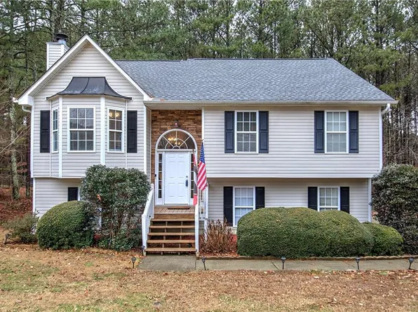 90 Greatwood Dr, White, GA 30184