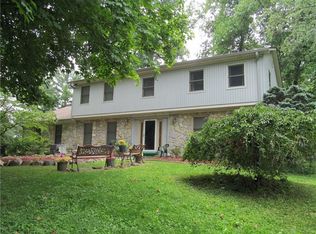 6705 E 71st St, Indianapolis, IN 46220