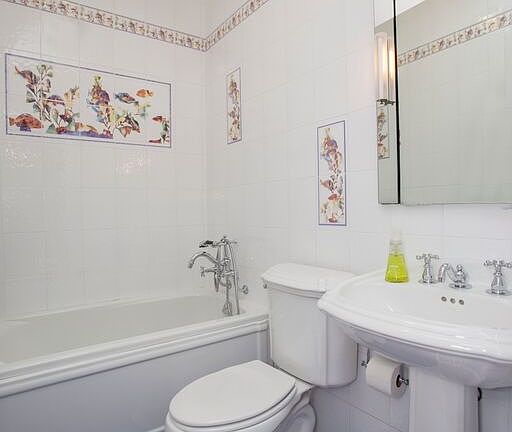 4th image of 1239 Madison Ave #4A