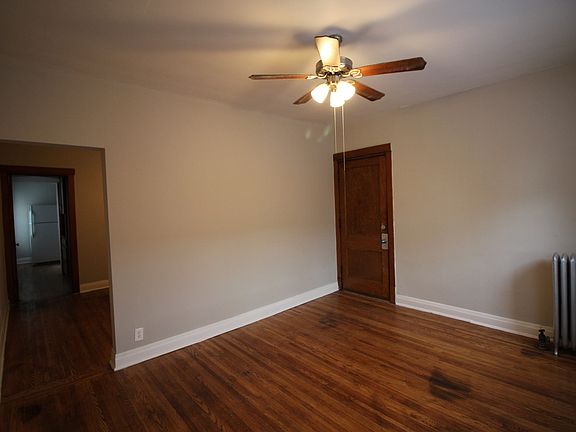 3rd image of 4822 W Monroe St #4401-4409-1