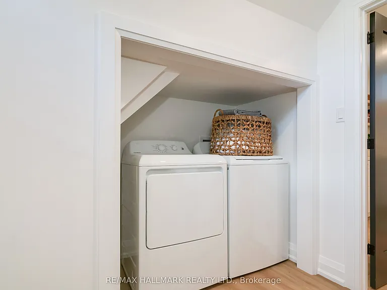 47 Park St #LOWER — Photo 4