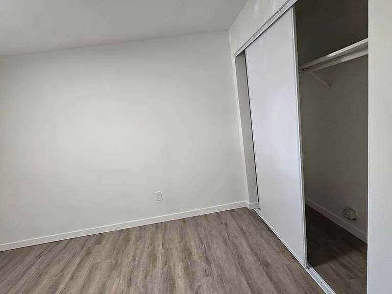 Baker Vista Apartments — Photo 14