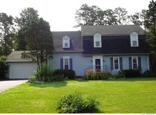 10705 Lunswood Rd, Chester, VA 23831