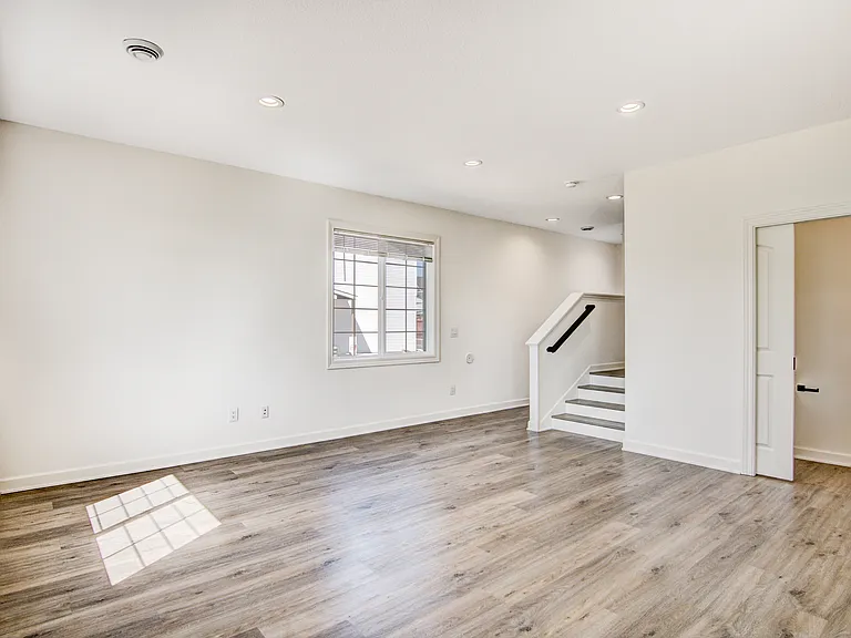 Dawes Place Townhomes — Photo 90