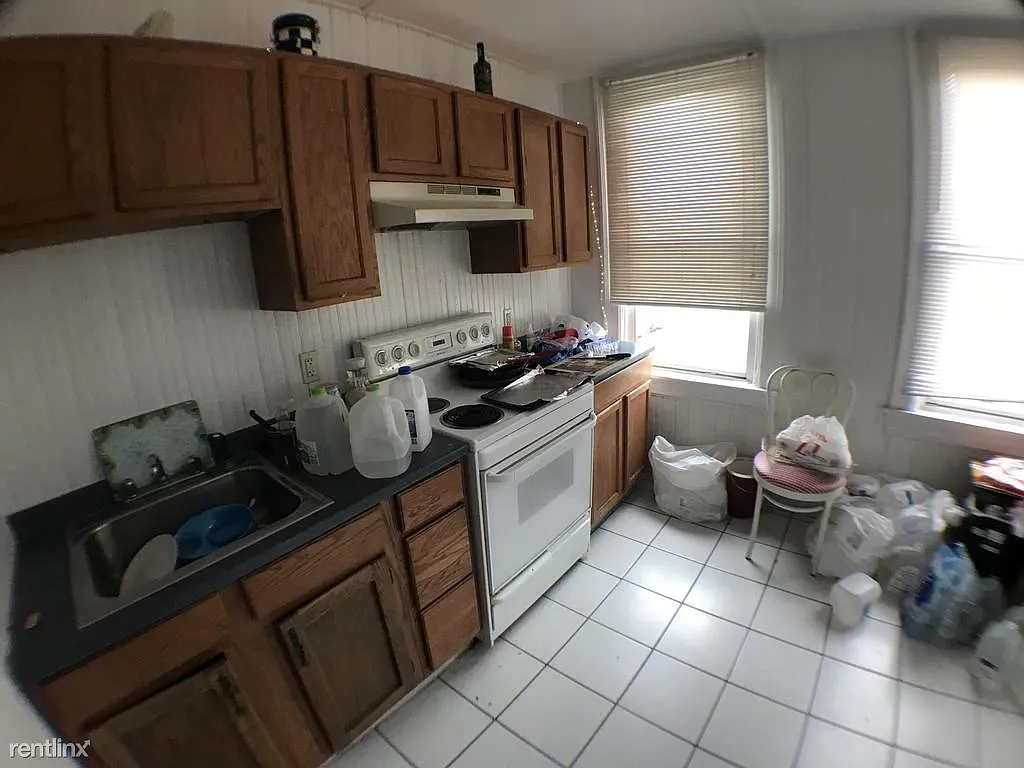 427 Sapphire Way #2 photo 1