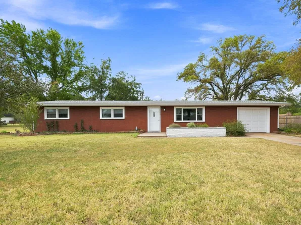 215 W Mary Ave, Garden Plain, KS 67050