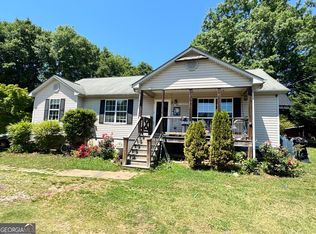 3216 Brackett Dr, Gainesville, GA 30506