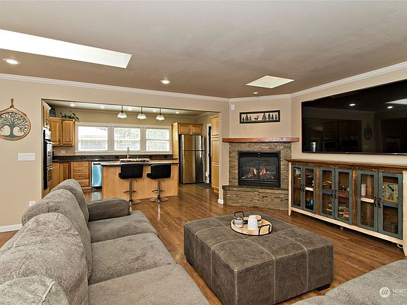 5th image of 14544 Regal Lane SE