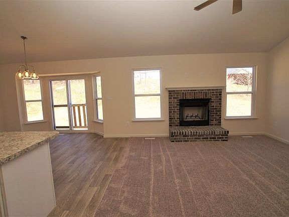 5th image of 1707 Saint Charles Dr